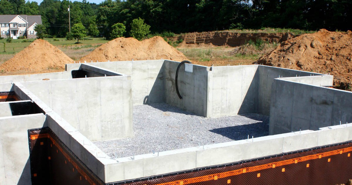 Заказать фундамент с подвалом Саров. Заказать под ключ цена от 3700 руб/м3