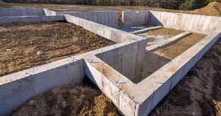 Ленточный фундамент Саров цена от 2748 руб.